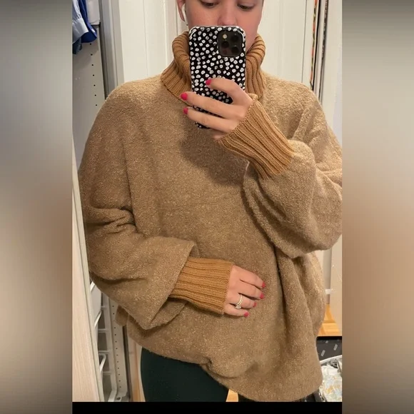 NWOT Aerie Sweater - Picture 7 of 9